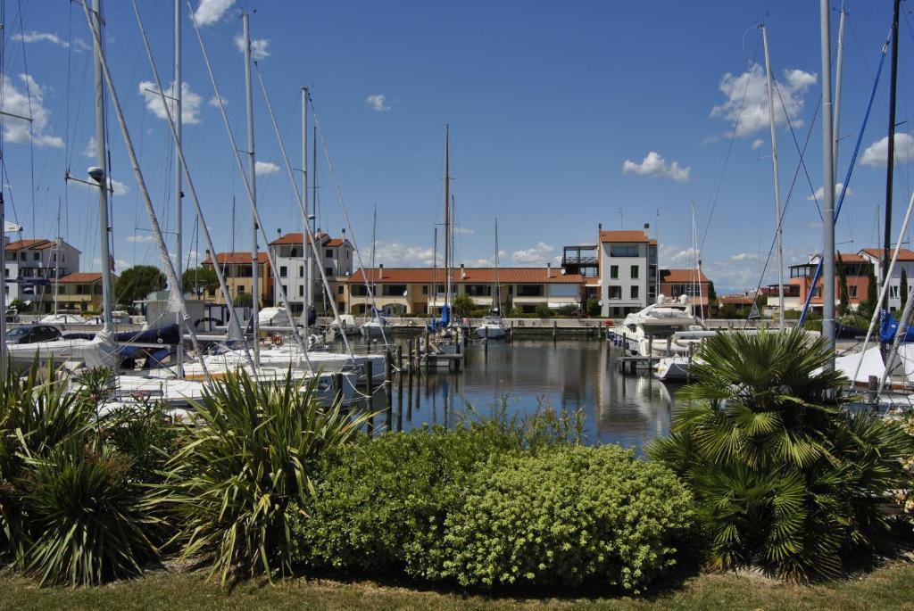 Residence Maestrale Caorle Kültér fotó